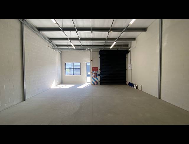 115M² WAREHOUSE TO LET IN MILNERTON CENTRAL